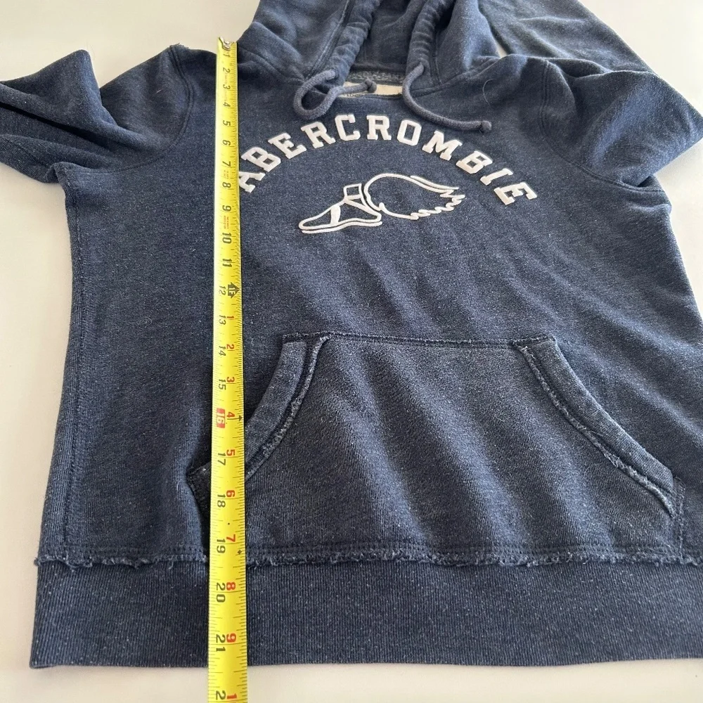 SOLD A&F Abercrombie & Fitch Sz S Navy Blue Logo Graphic Hoodie White Long Sleev - Picture 4 of 9
